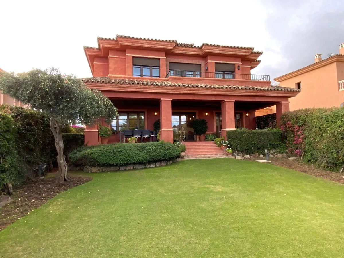 9e6df5fa-94e7-4b10-88f8-9cd0542ea474