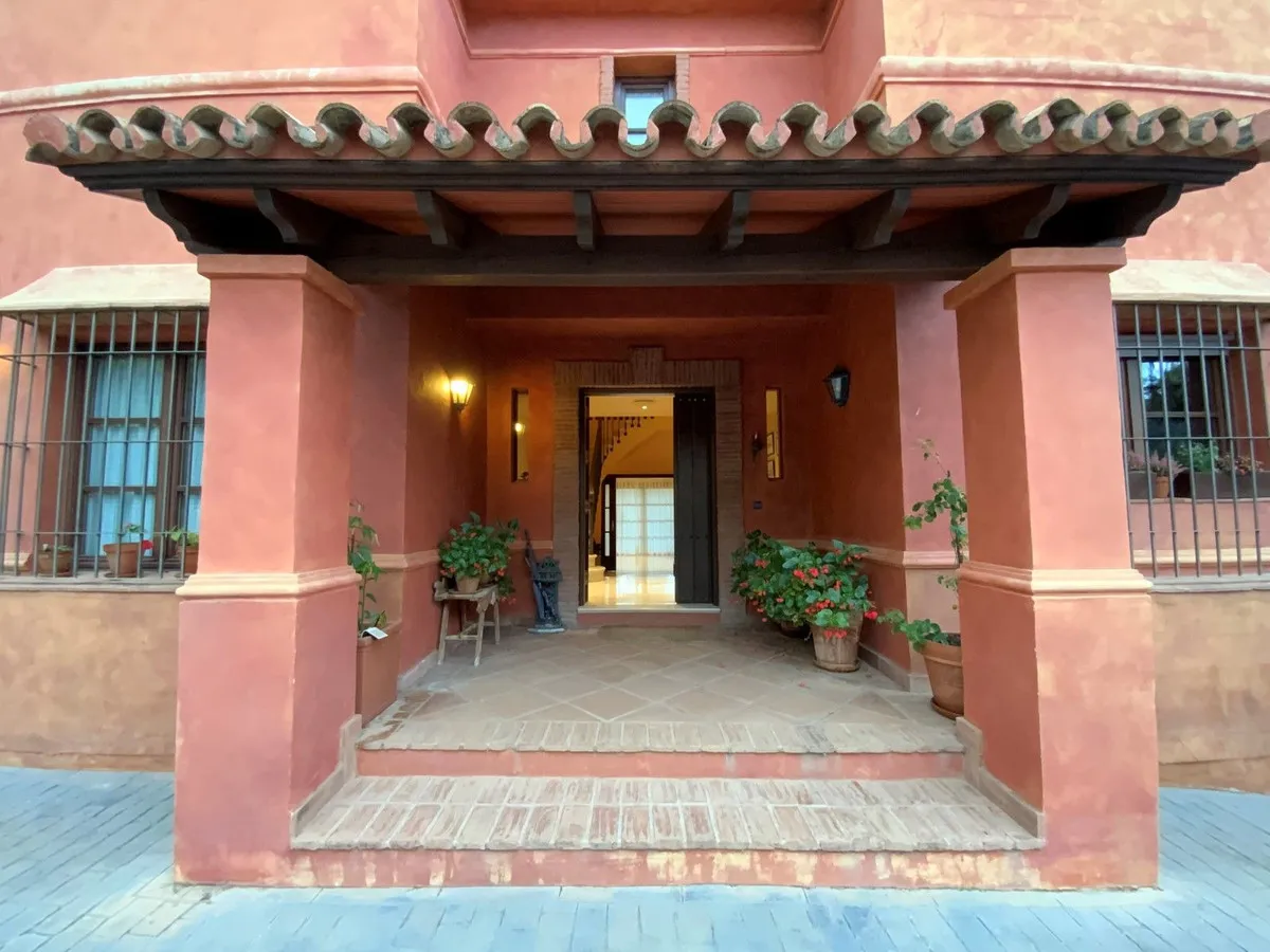 dfc5a60c-6378-4855-aee1-f107c3ad21a3