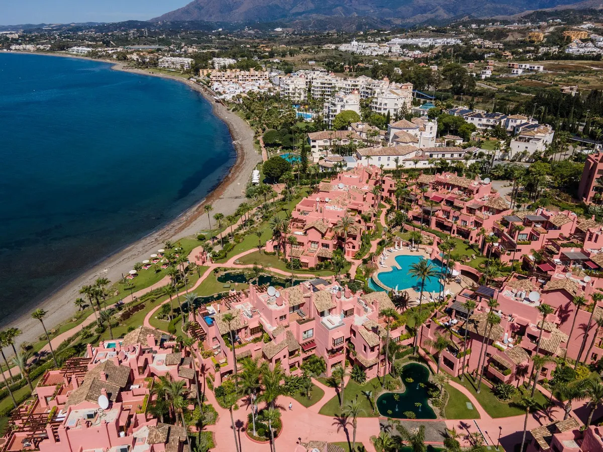 b2d16c27-8557-41da-b928-4e8e67dbb3d2