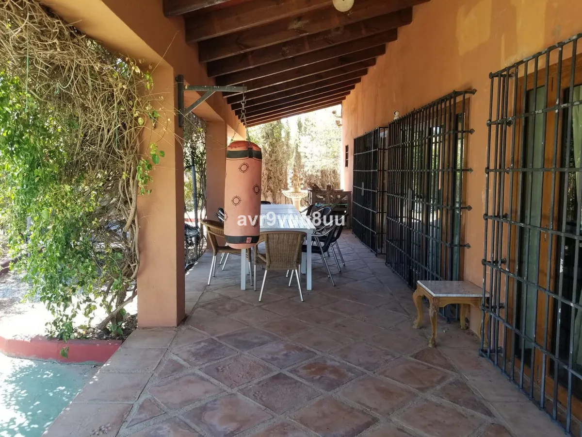 4562ddd7-e532-4604-a3e7-af036214e097