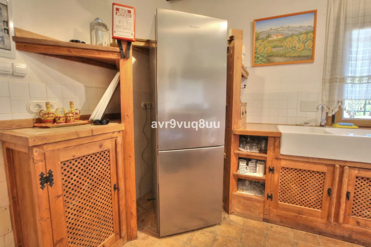 6e663f7e-ae16-40b5-bd3a-2fcb28915c95