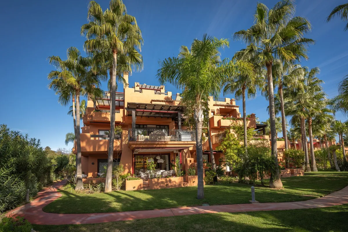 1532e50e-c286-49eb-ac21-d8003e6f11ed