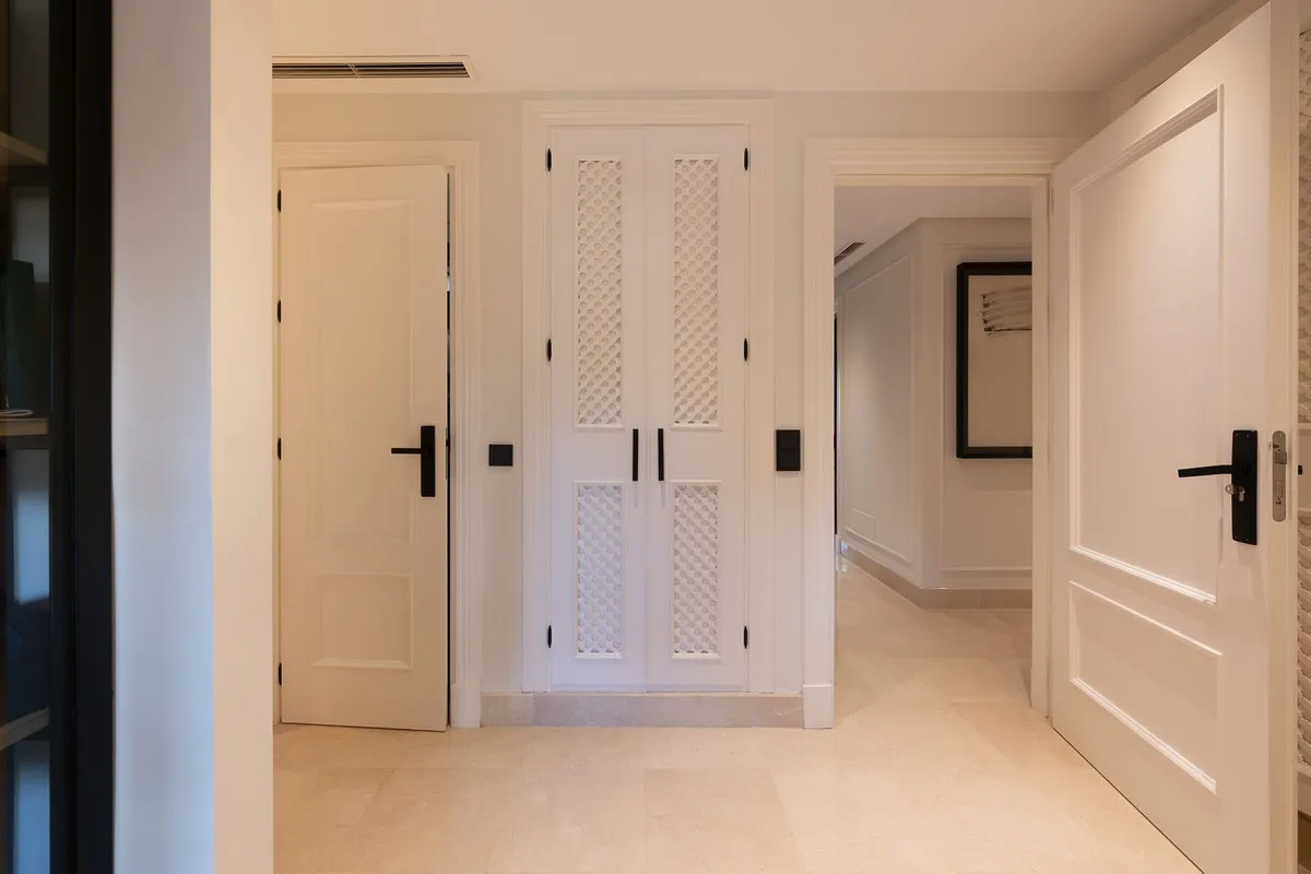 44138967-3d3c-4264-837d-27fe3133917f