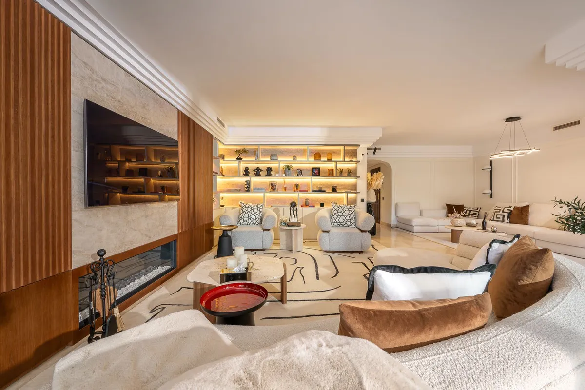 abaa375a-a8c9-47ef-af10-0a886c3711a3