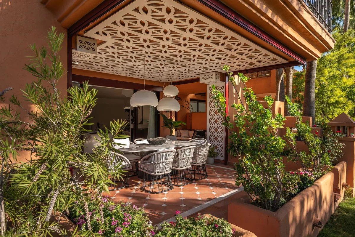 dee6147e-1a1a-4ae1-a3c0-28de37de04ba