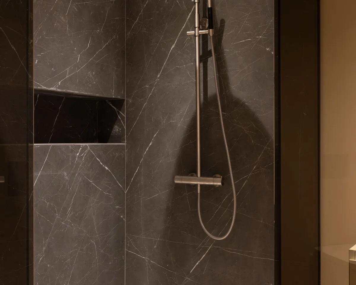 05bf10d2-40e4-421f-961b-2fc43a812a03