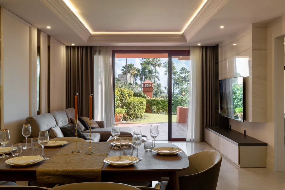 93a50ec0-a053-4d76-9e09-f3e078f7630c