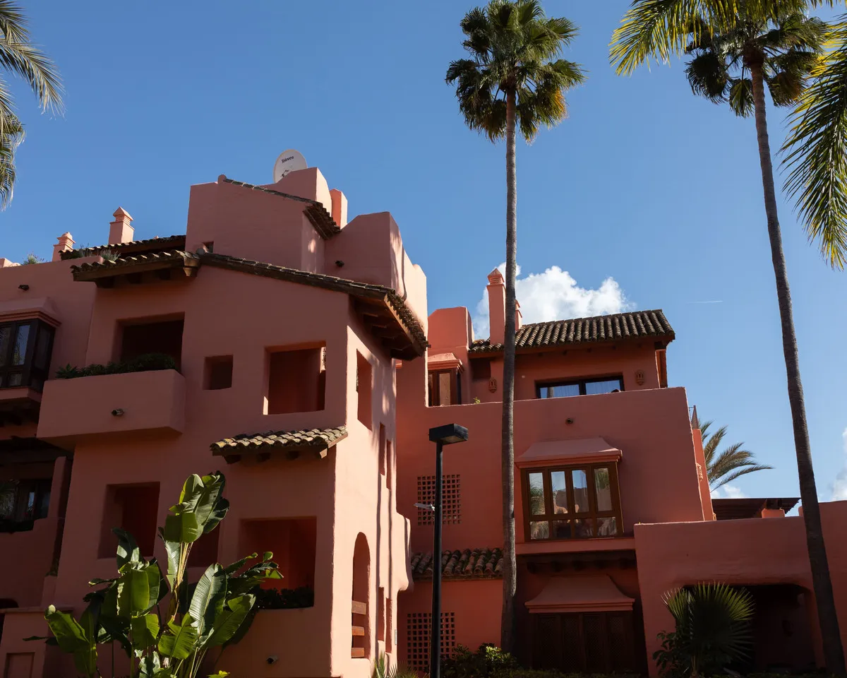 9c1522fb-14db-4f6b-8de9-24ba22061a76