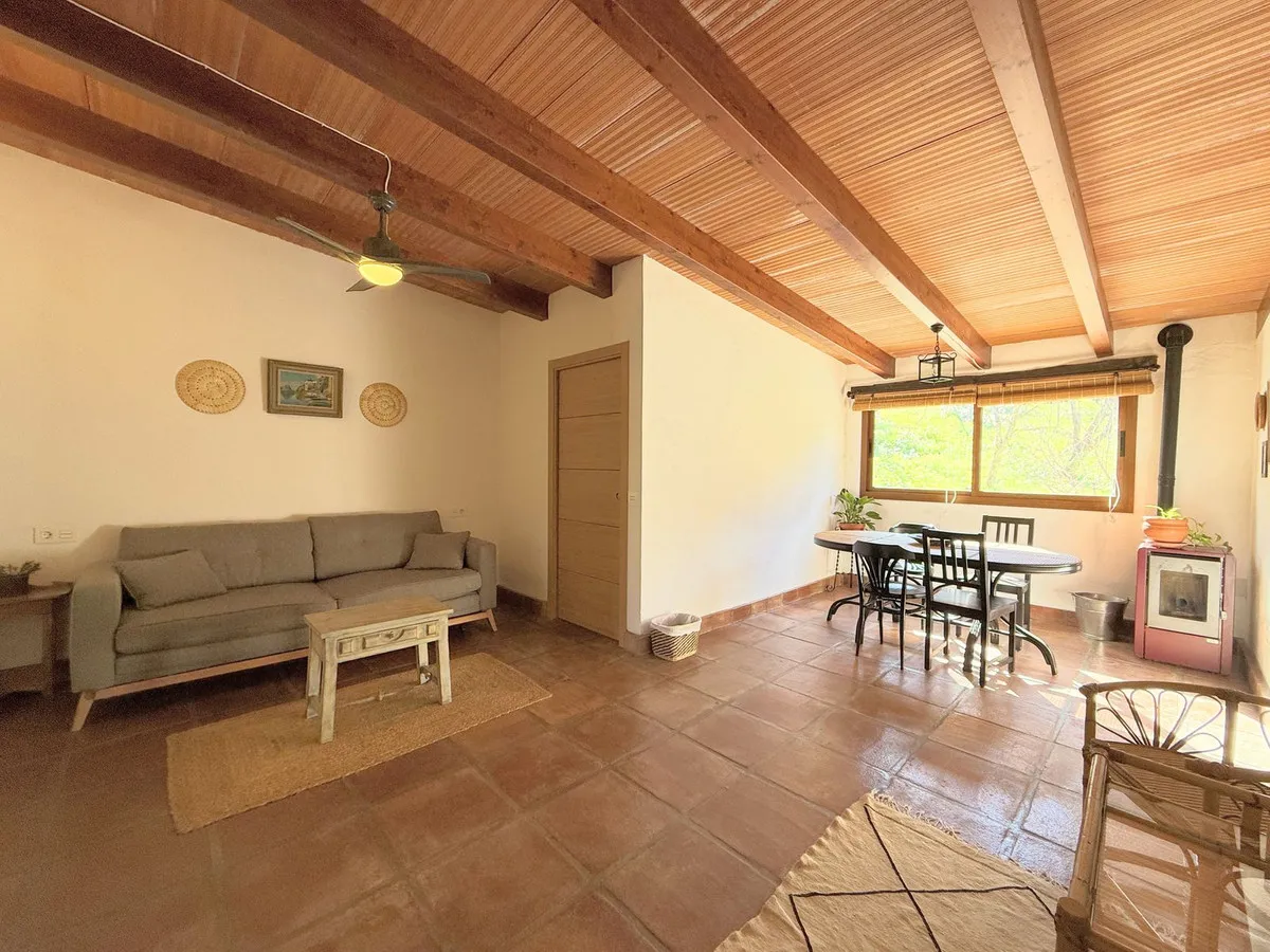 0fd17a83-8aa9-4743-900d-74788969662d