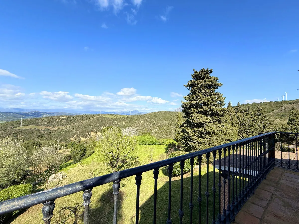 3c7dcee9-b5a8-4b2c-a139-04bd4f10ee81