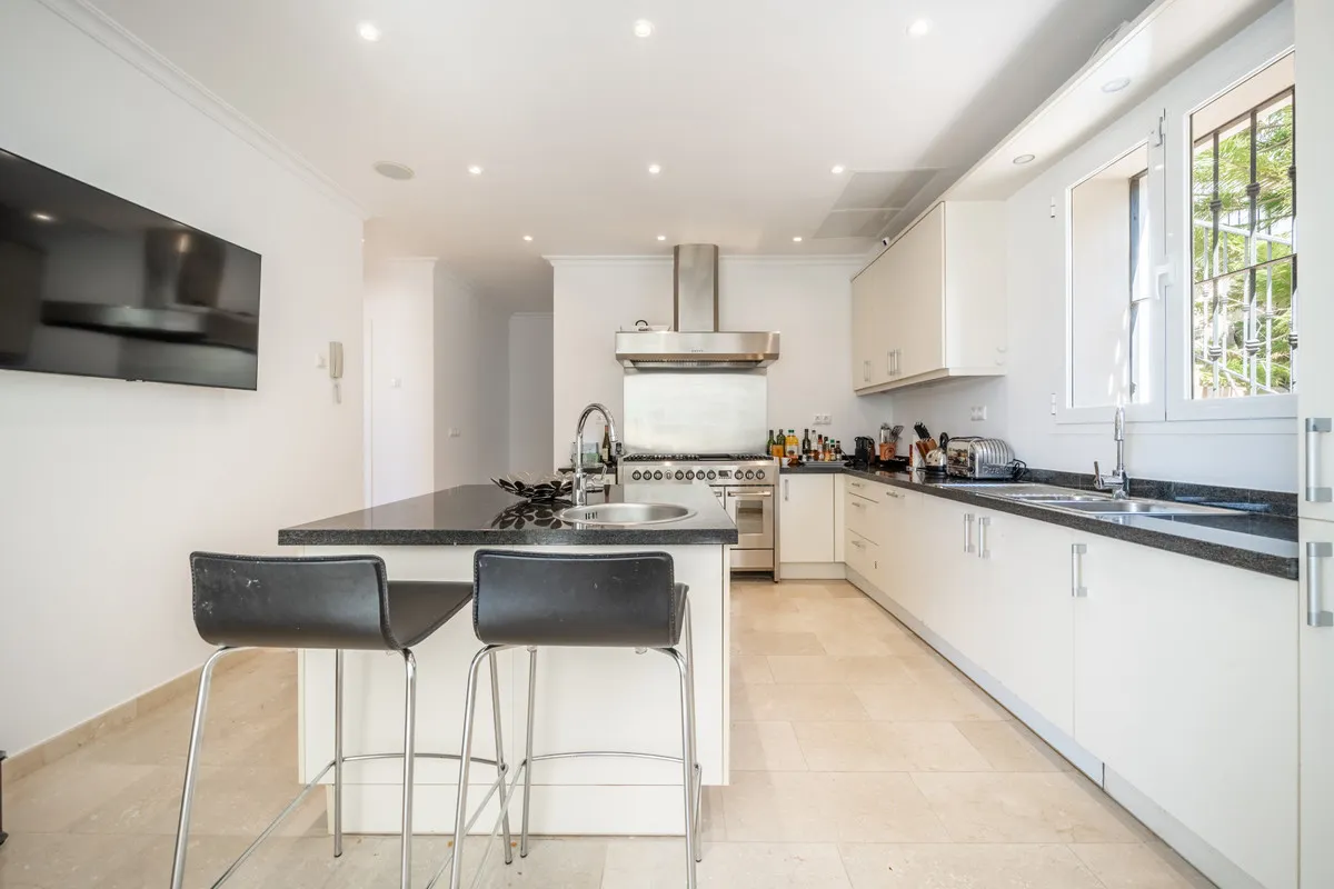 51e23386-1b5a-4af8-ab1e-1aa62a0aac4d