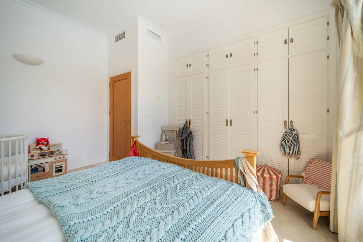 a3116fde-4a1c-47ec-a808-5f2af101566c