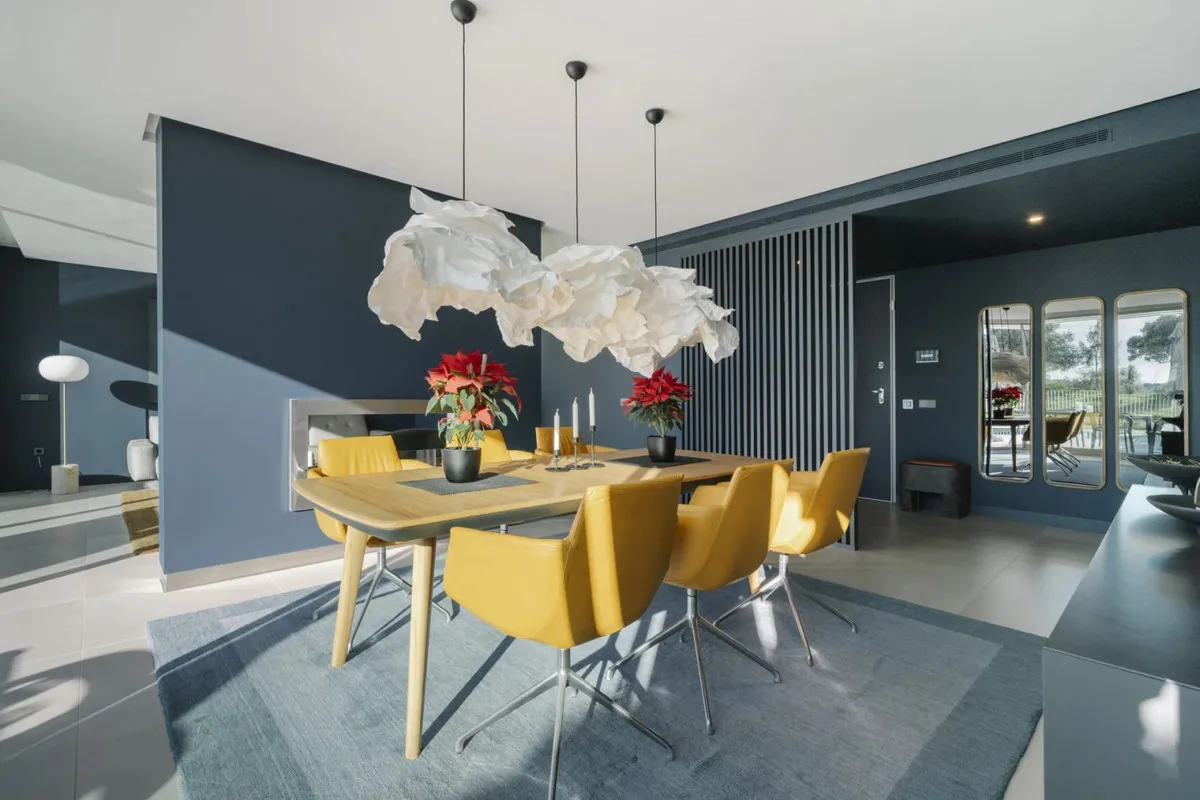 12bb5856-df36-473d-929c-595268ceec54