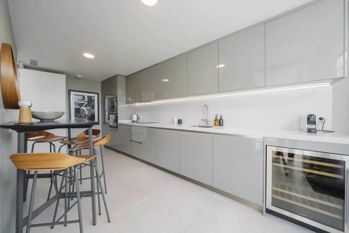 fcc7fb8e-1ce2-4e4a-9c5f-d8031e464e4a