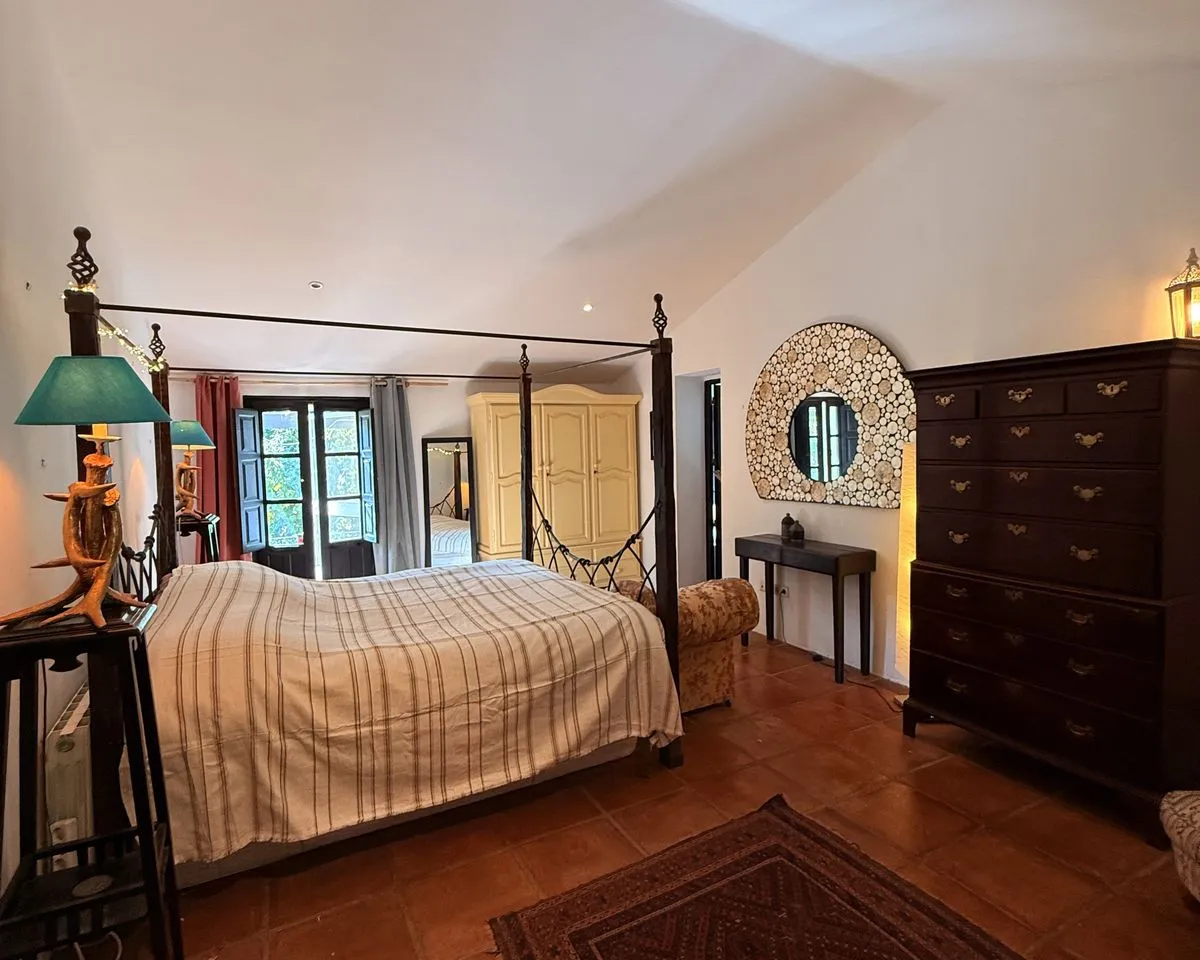 a74058d3-52bb-4835-8901-82c892cd9758