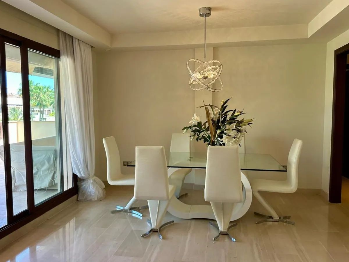 0a8b87cd-7a71-4942-8c83-8c56e472aef6