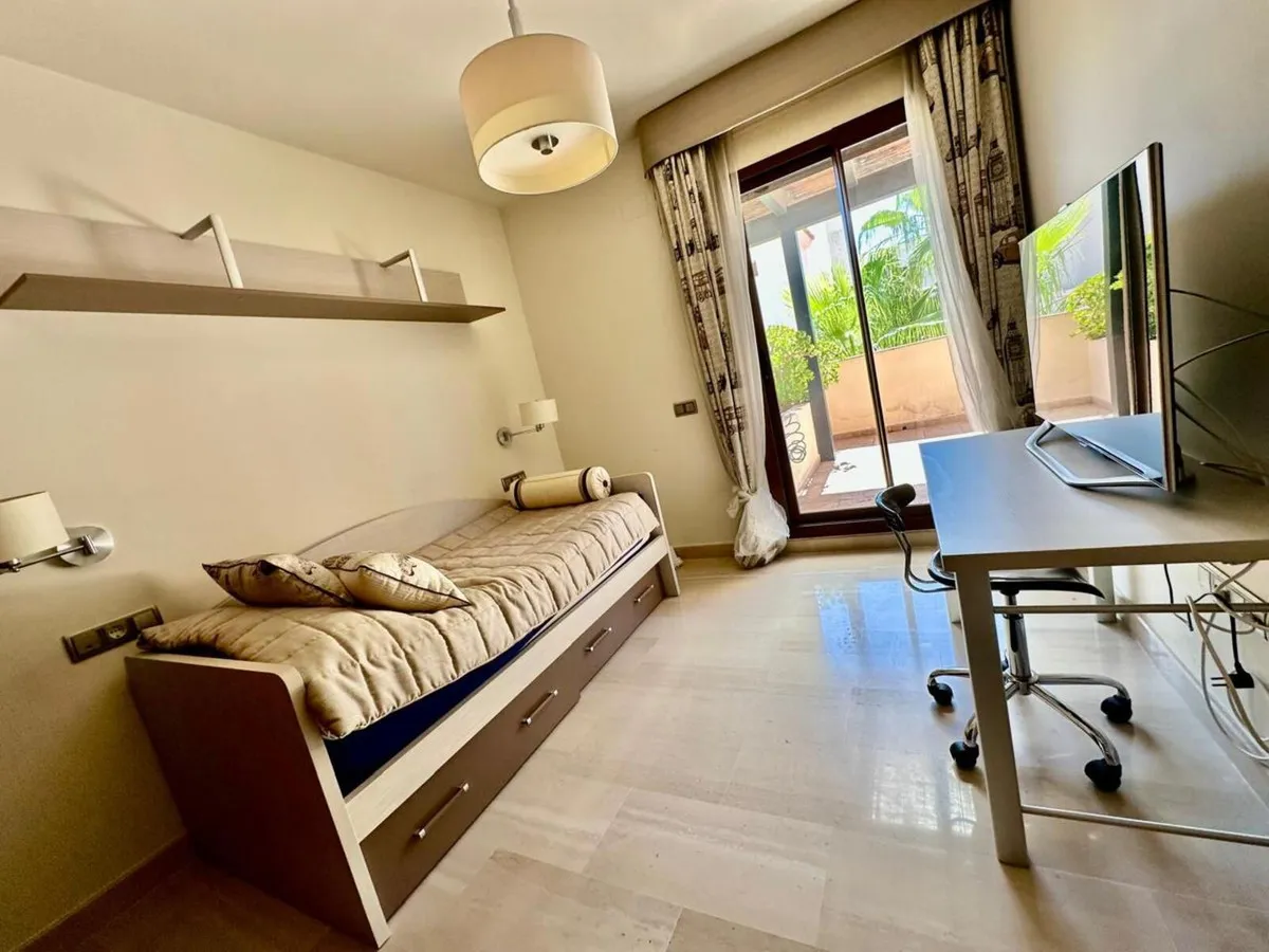 3345ae2a-268f-47fe-8c27-2347e2325d32