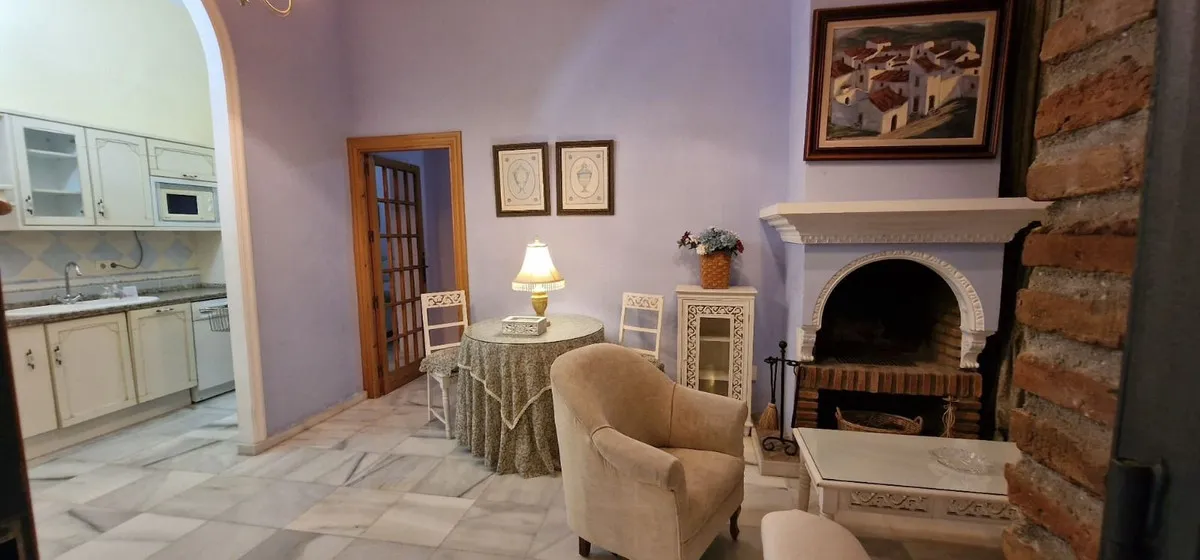 e360e2d7-a31e-4c4a-bae4-db362fe76426