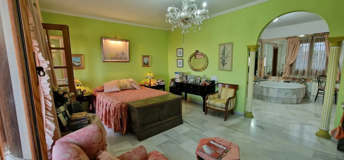 fd83e72f-4e60-4f1f-bce7-0b13e2d4ac8e