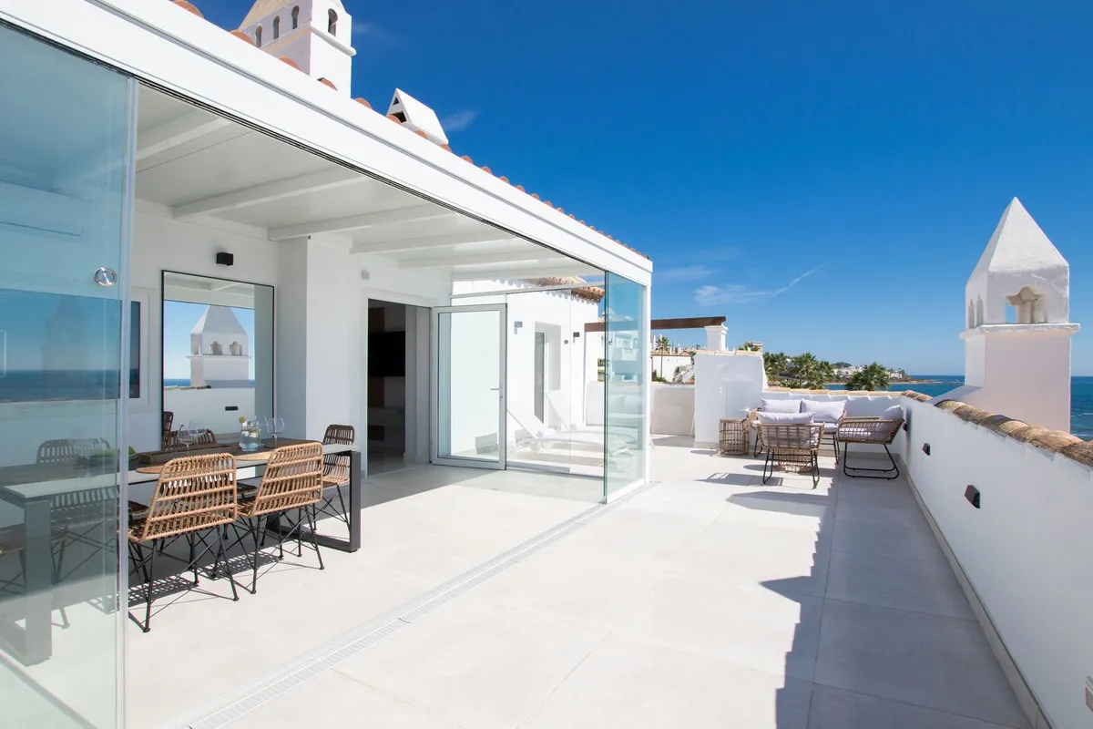 c23f4ec8-f0d7-4092-a6b3-179f9537f184