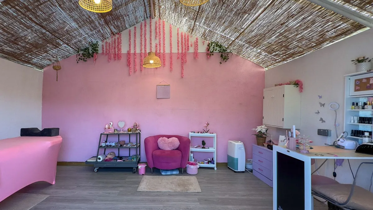 06c20af4-838e-4560-82c6-c3b4619cc2b1