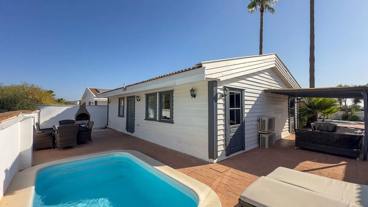 18135c7d-a85a-4272-8501-e71f8cb521af