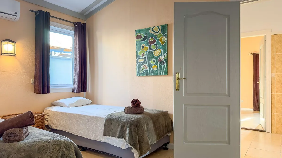 436a1af6-77a5-4489-aea4-1331baa4c57f