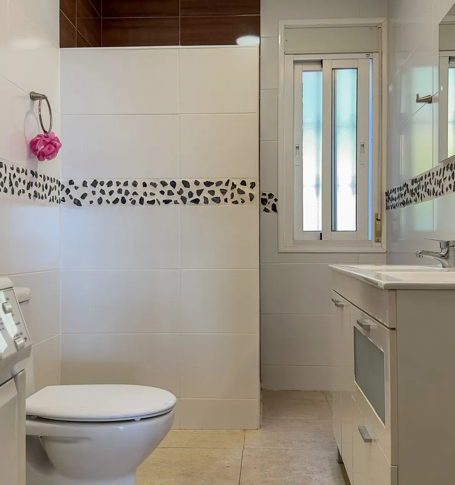 46628dcd-9c72-4804-8970-82510a7f2355