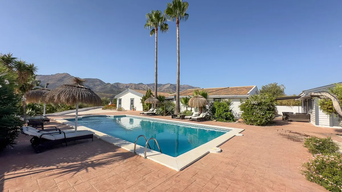 9dc6516c-138c-4e75-b4e0-ab3f453aca28