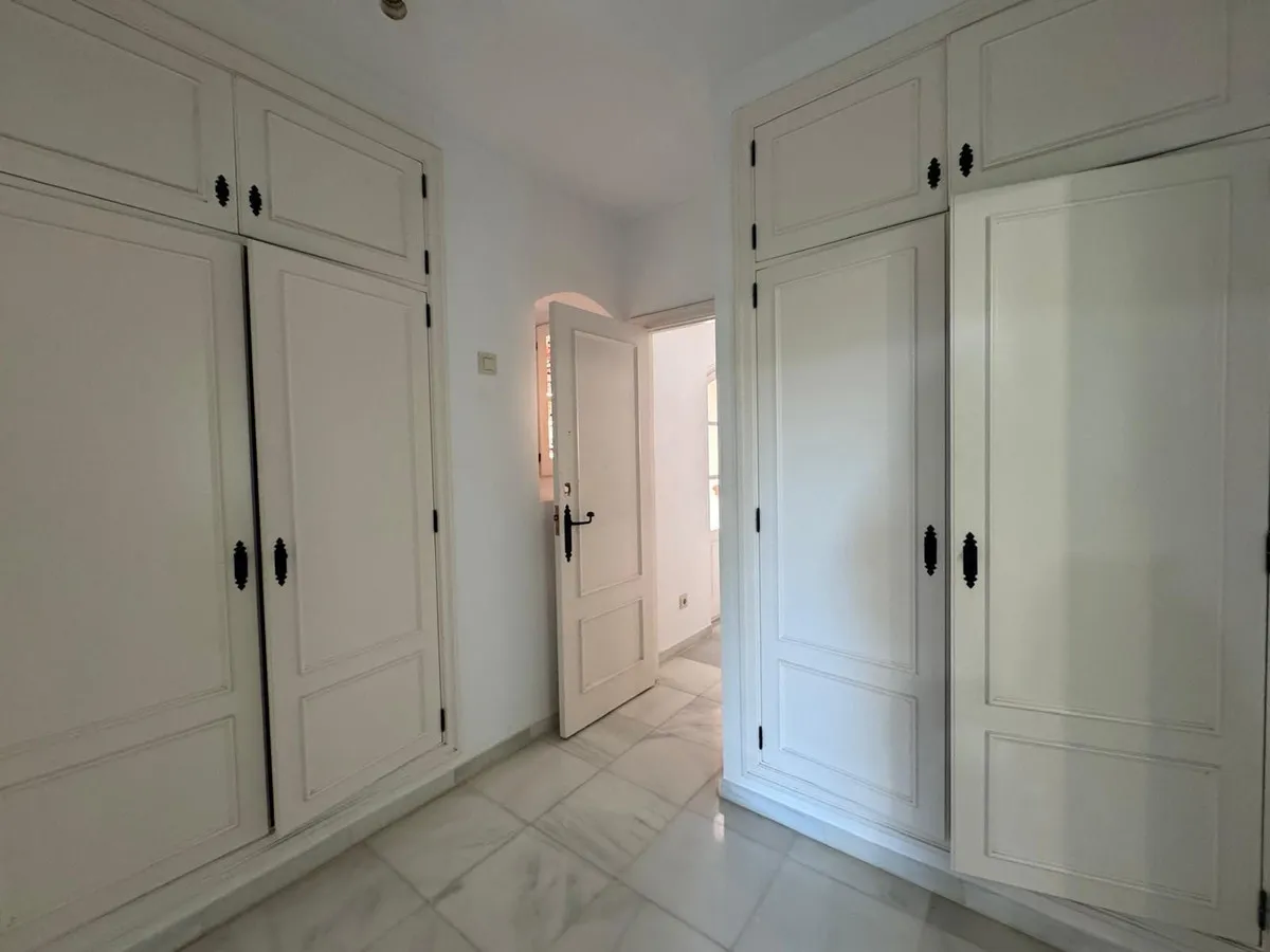 1da6e157-6288-43b0-8af4-3f8bafadc269