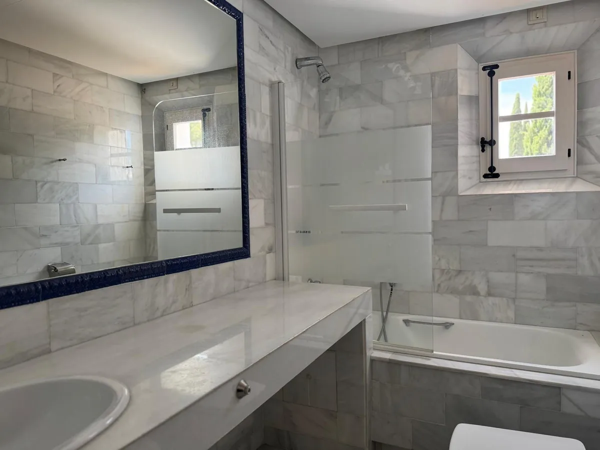 4b6be125-732d-4731-93be-f1117883ec05