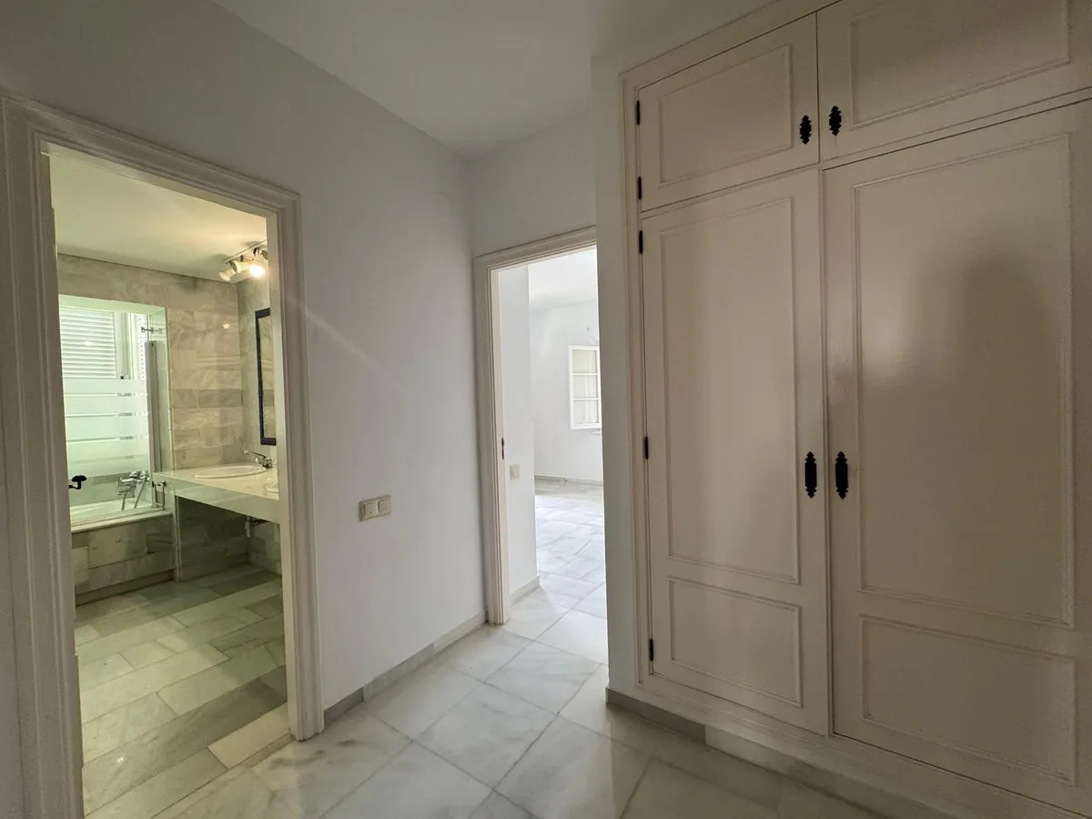 54564164-5619-4531-89b1-594e891fadb9