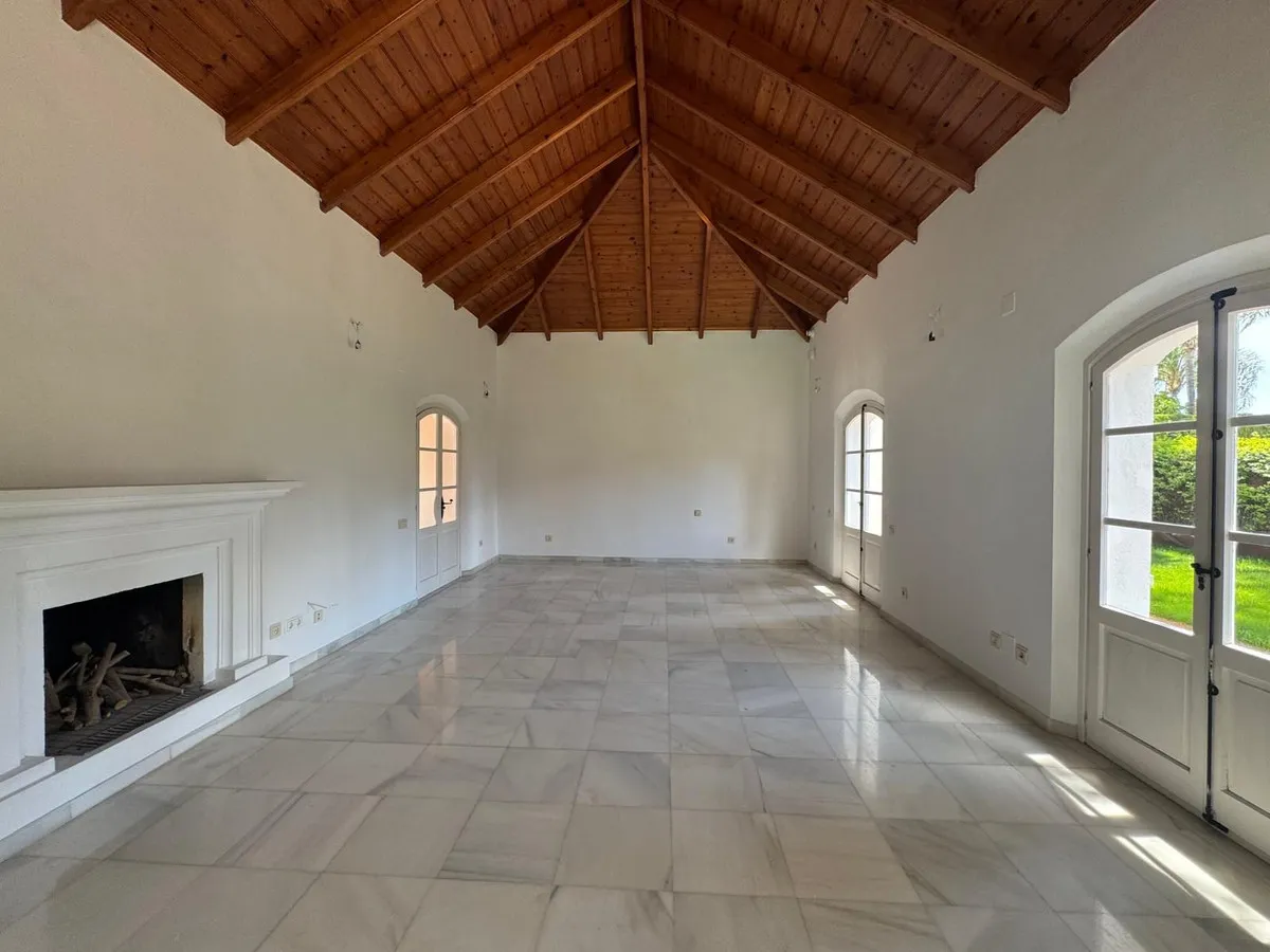 fd8fbbfd-dc6f-4a4b-a22f-c29c2918a63c