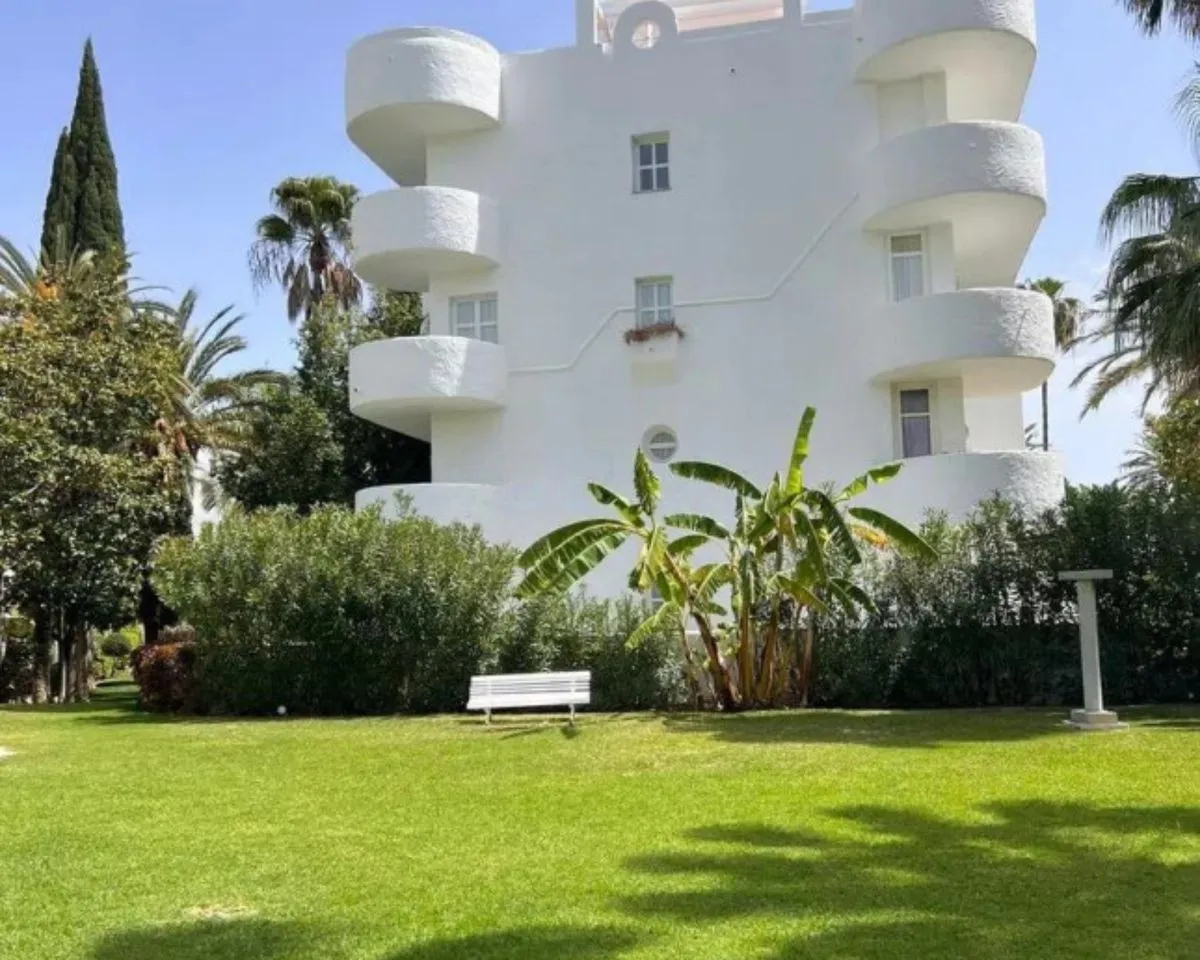 02413b73-f621-432a-813e-4bc2af92e315