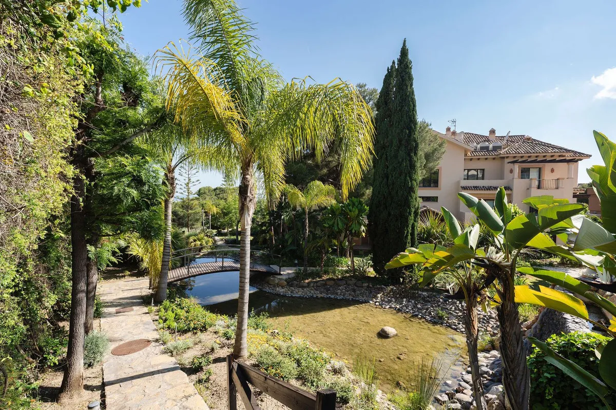 3da6b154-8108-4ef6-b26e-e6c4cbc1ad97