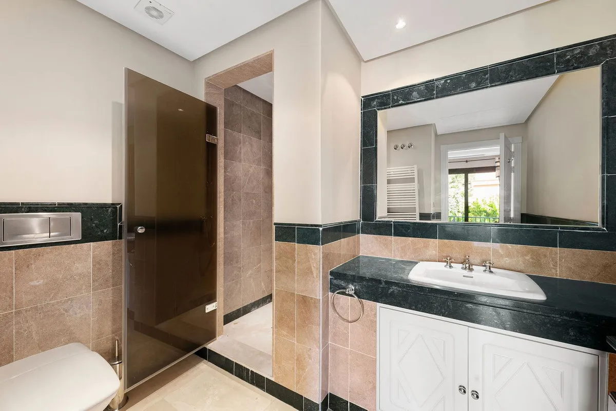 4105e0fd-cbe1-4002-bbe1-ca7624eeb96c