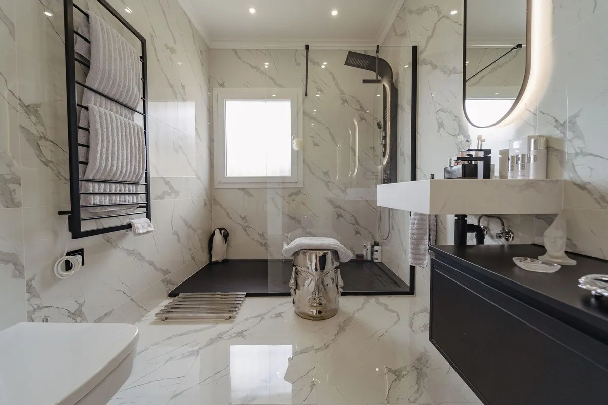 9929ac00-c0e2-4bb7-b645-d787158fa004