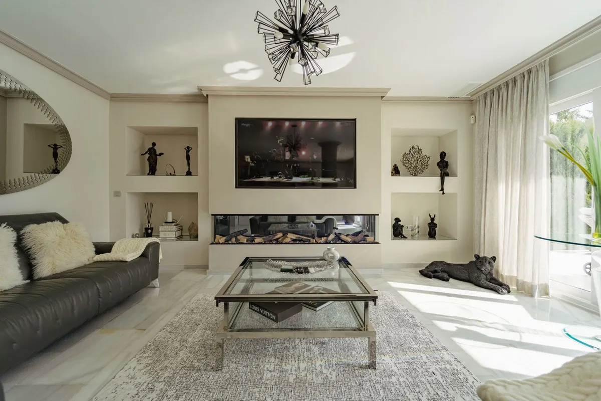 ad0f772a-dbfe-4234-96b6-6a74bac24cdc