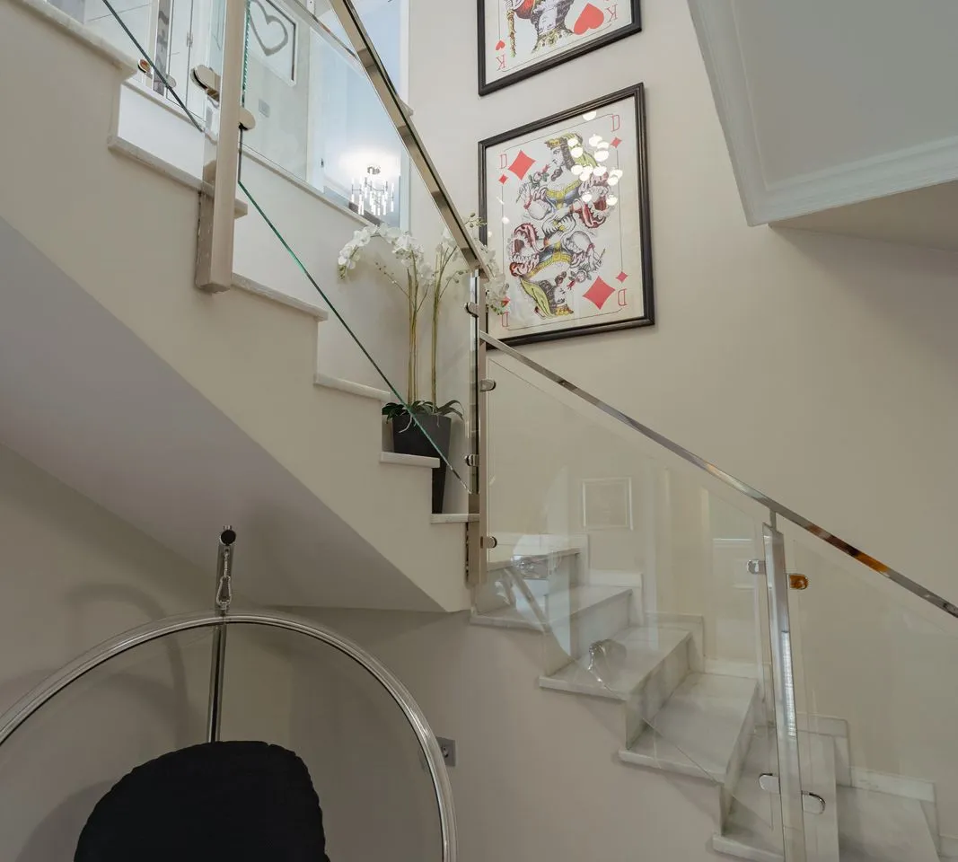 d274d40b-5742-47e1-bf30-3cd75a5e7f36