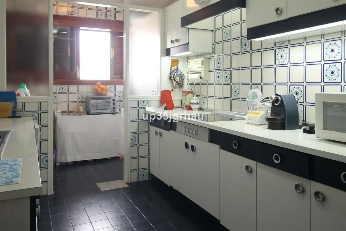 a7f19f84-ebf4-4fa9-8cab-f79e46acd753