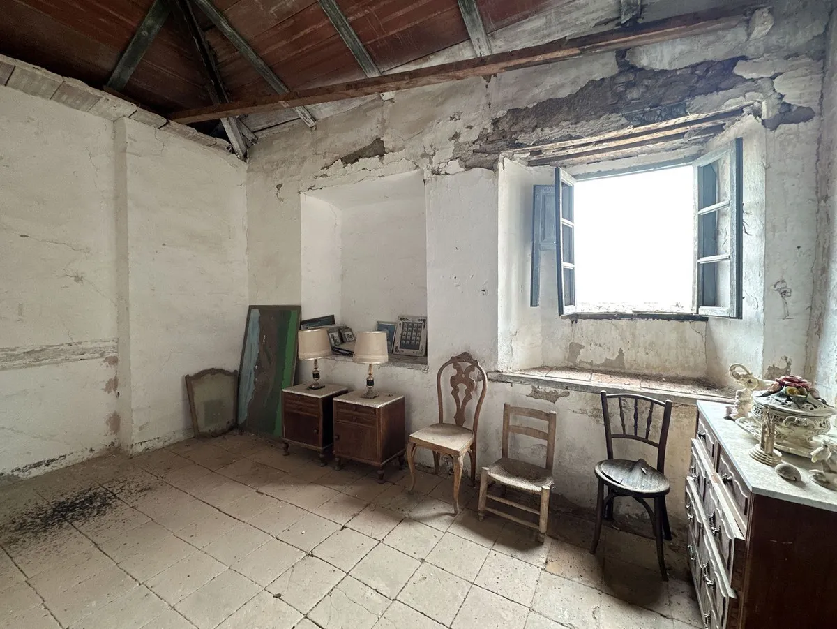 077b1640-6d42-481a-b9e4-cf9515a8a5ce