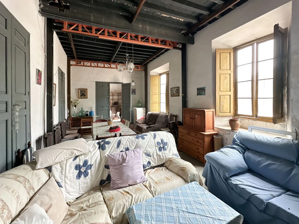 4ea57fb8-a542-433f-b6f2-24b8292b830e