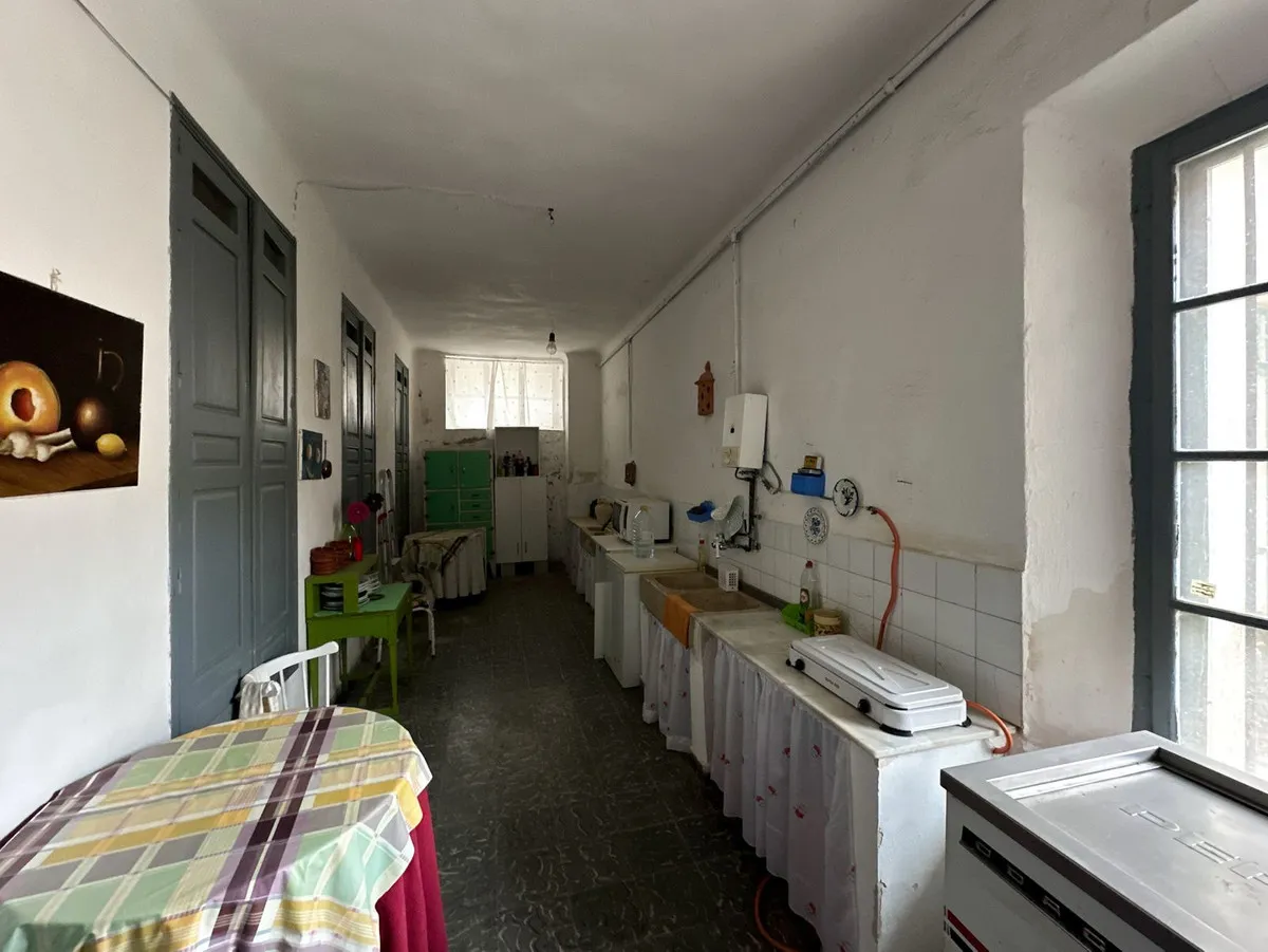 e4088d9a-fa8e-4a70-925c-058add80858d