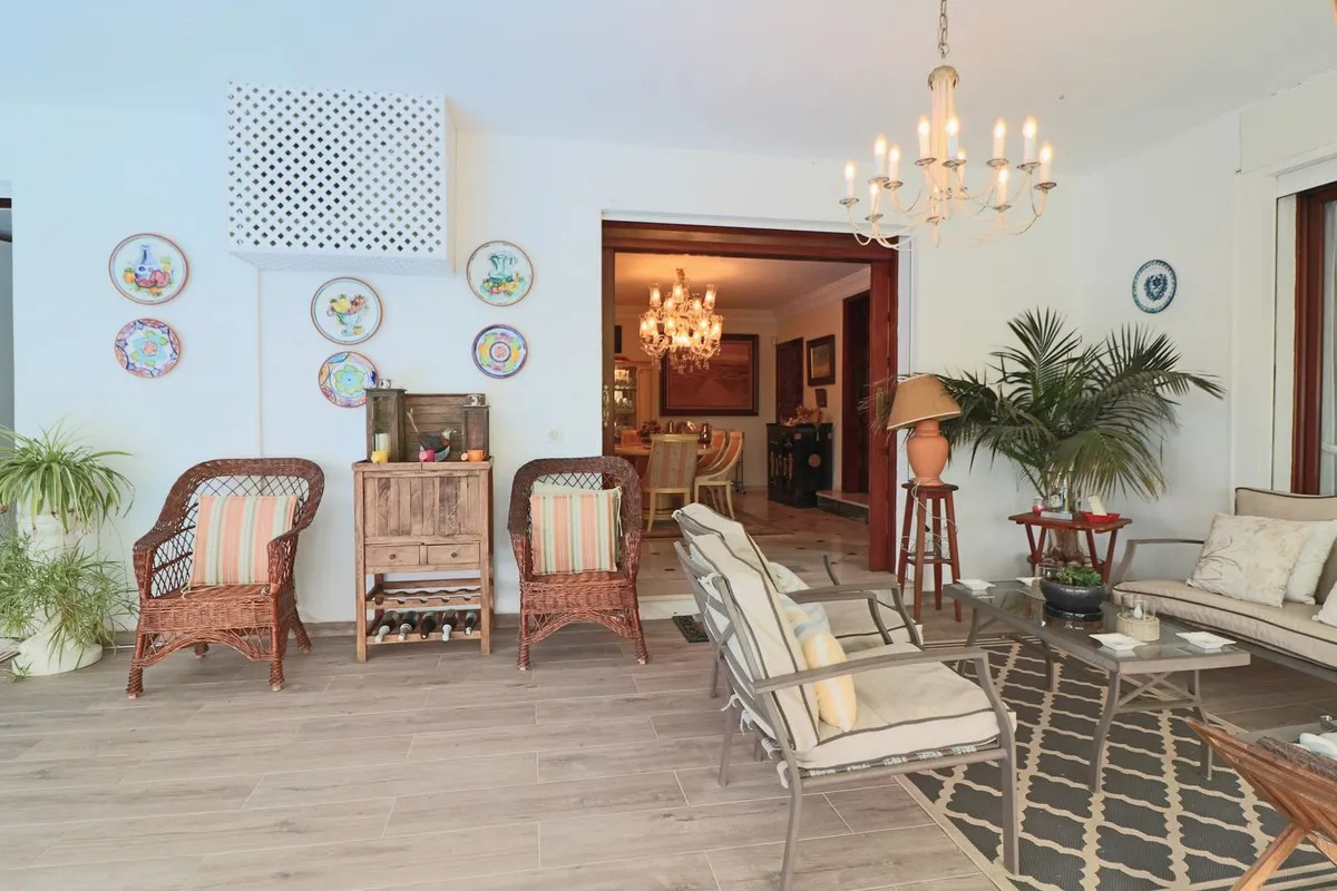 1b61427f-77fc-490d-ad27-e3901ec8fc1c