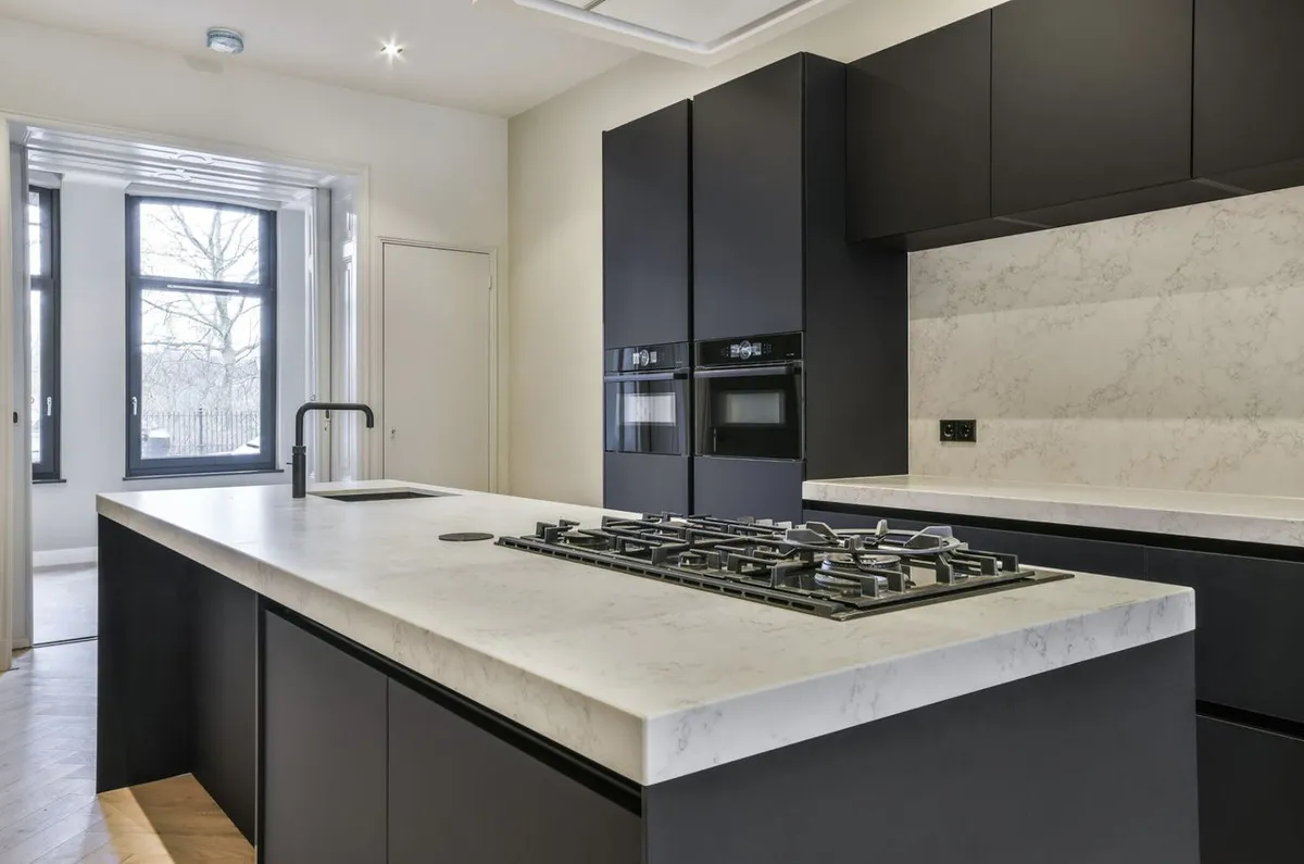 d4251ce1-a5a0-4dc6-b31a-d7d9c65d41c8