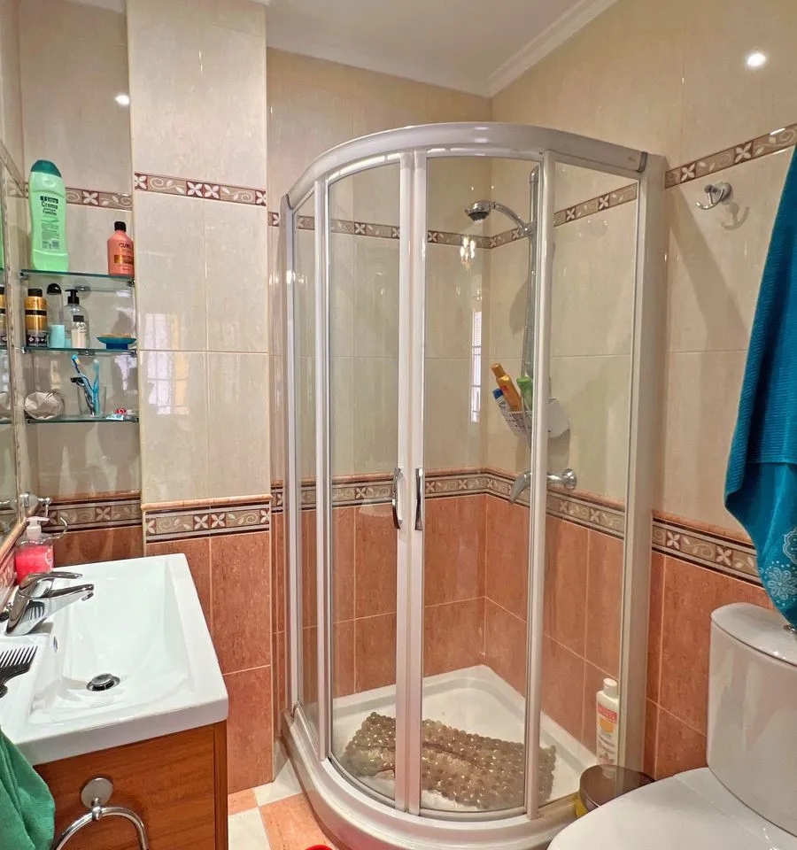 15a2f001-e2b1-4302-9368-c38c0d584cc4