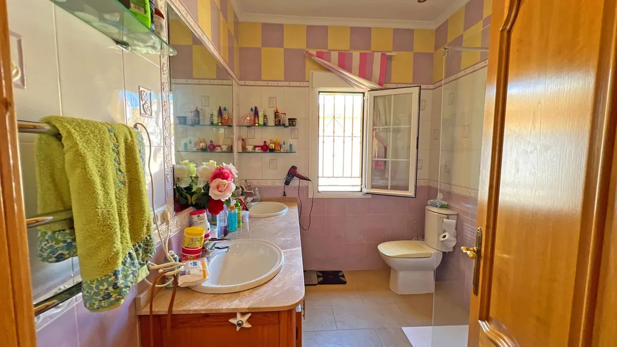 22cc01b0-3f50-4424-a14d-a3b02aab51bb