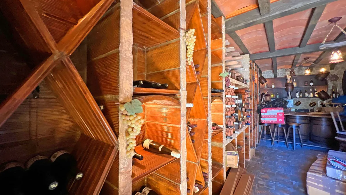 a4516684-68e6-44f7-9213-8d5ad34a764e