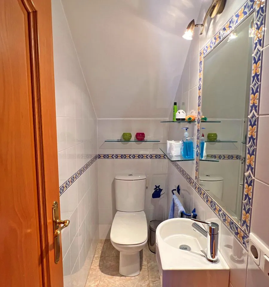 ee7e3dcf-05b9-4116-8073-5f53cb70fbc7