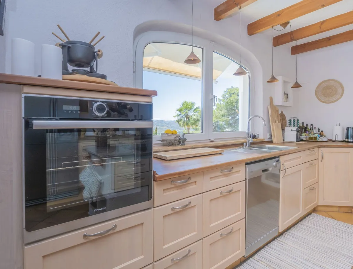 27990165-6459-4e1e-951b-5f20a6da9161